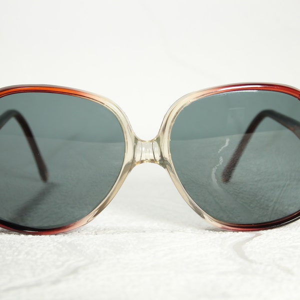 Super Oversized True 70's Vintage Rosy Honey Color 'Greece-TH 280CA 04CA240' Sunglasses Shades with Well Preserved Gray Glass Lenses