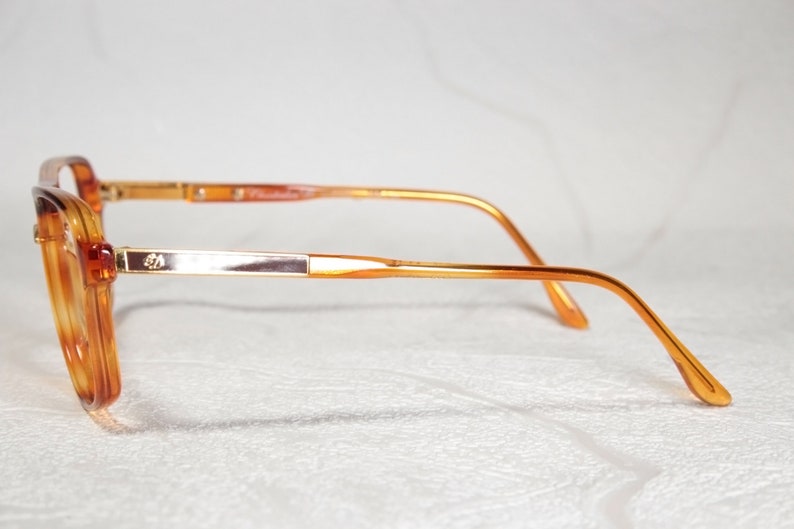 True Vintage Late 70s / Early 80s CHRISTOPHER D. Clear Orange and Brown Aviator Style Eye Glasses Eyeglass Frames with Gold Color Details image 5