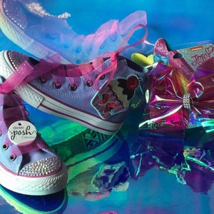 JoJo Girl DREAM TOUR, JoJo Birthday Party Pink Purple Cupcake Custom Converse Shoes, JoJo Siwa 1st Birthday shoes and Siwa Bow Set
