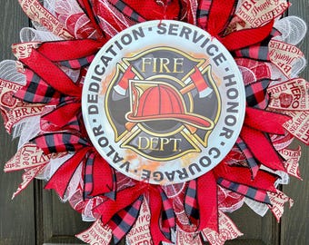 Fireman Wreath, Search and Rescue Decor, Hero Firefighter, First Responder, Firefighter Wreath, Red Mesh Wreath, Brave Firefighter, hero