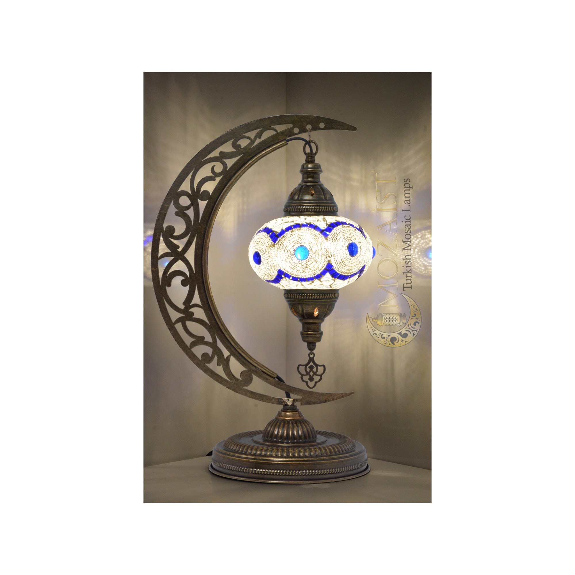 Lampe de table en mosaïque multicolore, lampe turque, abat-jour turc, lampe  Boho faite à la main, lampe de table marocaine, lampe de table en verre,  mozaiste, -  France