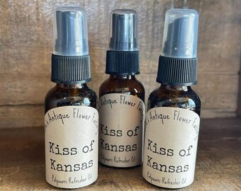 Julie's Potpourri Kiss Of Kansas