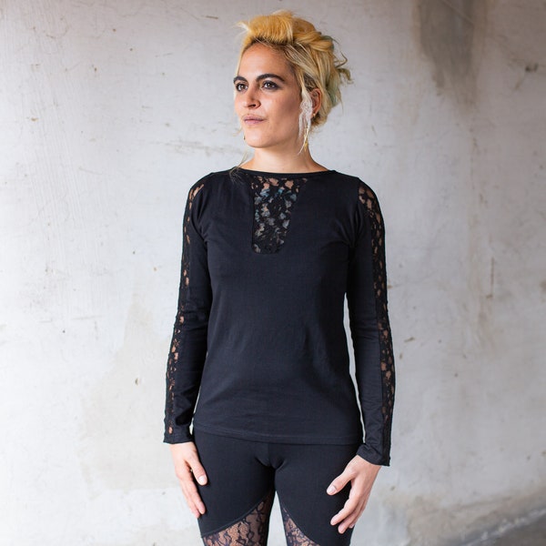 Eng anliegendes Longsleeve, Langarm-Shirt - mit transparenter Spitze - schwarz