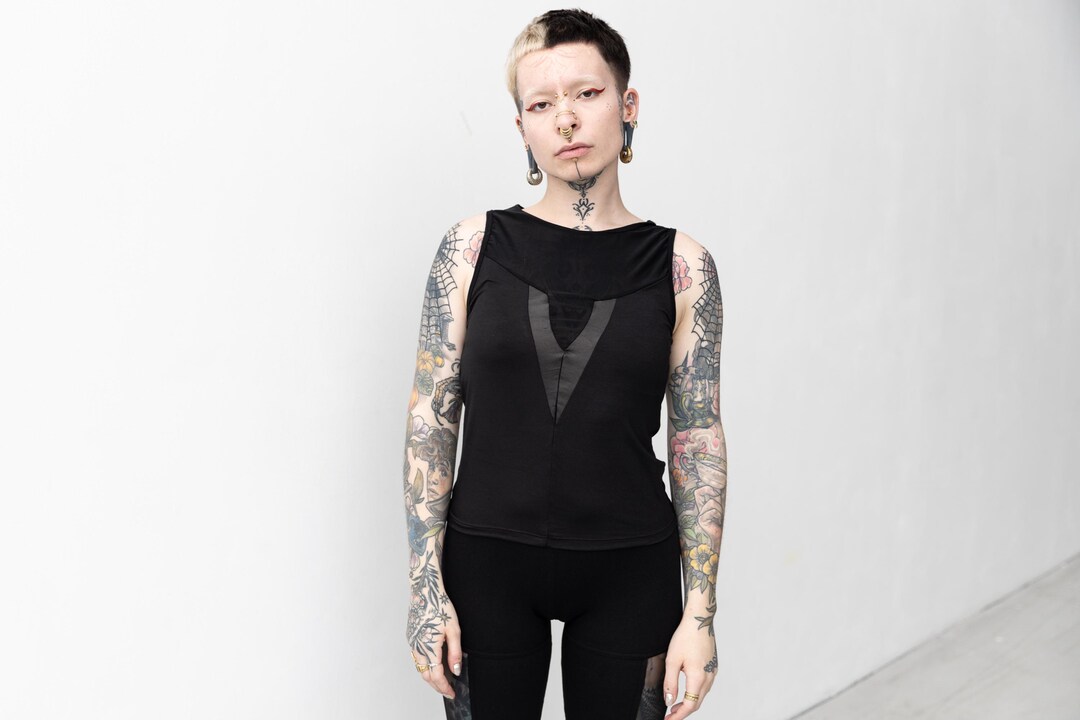 Riiiii☆様 新品un3dCOLOR BLOCK SHEER TOP Buy Black Long Sleeve Mesh Top from Next USA
