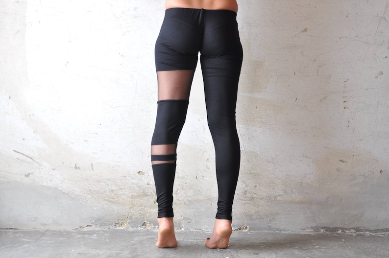 LEGGINGS mit unilateralen Netzelementen, Mesh Leggings schwarz Bild 5