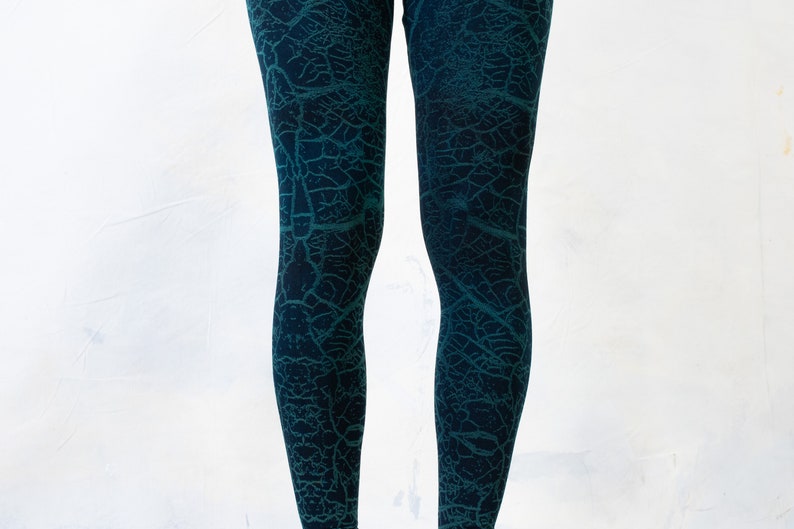 LEGGINGS tierra agrietada unisex azul-verde-beige imagen 5