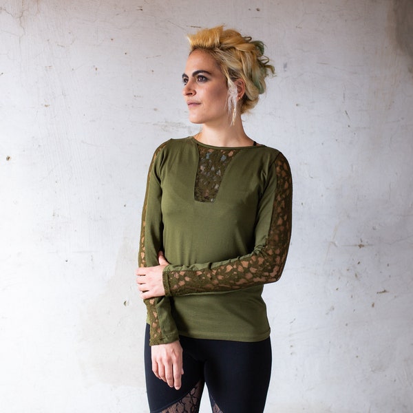 Close fitting Long Sleeve Top, Long Sleeve Shirt - with transparent Lace - olive green