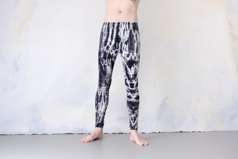 LEGGINGS mit abstrakten Rauten Batik, Schnurbatik, Knüpfbatik, Tie-Dye unisex schwarzgrau-weiß Bild 6