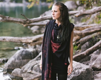 SARONG with a striped Batik Pattern - Pareo, Scarf, Shawl - Tie-Dye, Block Print - black-red