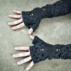 Arm Warmers, Wrist Warmers, Fingerless Gloves, Fingerless Mittens ~ with Lace and Rivets ~ black
