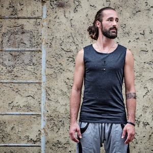 TANK TOP - Seeveless Shirt - handprinted, with Rivets - gray