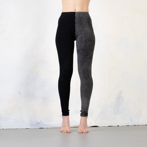 LEGGINGS abstract Bricks unisex asymmetric black-beige image 2