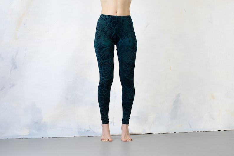 LEGGINGS tierra agrietada unisex azul-verde-beige imagen 6