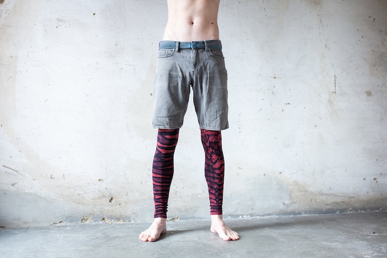 LEGGINGS mit Tiger und Leopardenoptik Batik, Tie-Dye unisex schwarz-rot-violett Bild 8