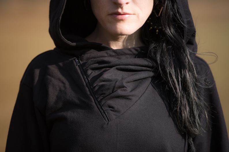 PULLOVER DRESS with large Hood and Pockets Secret Pocket black image 5