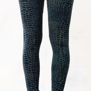 LEGGINGS with an abstract Alligator Pattern unisex blue-green image 6