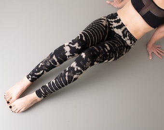 LEGGINGS met abstract bloemenpatroon - tie-dye, koord tie-dye, tie-dye, tie-dye - unisex - zwart-beige-grijs