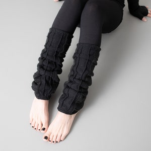 CUDDLY LEG WARMERS with Seam Structure black image 8