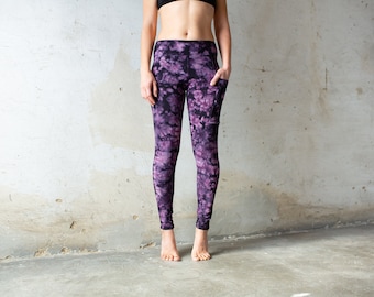 YOGA LEGGINGS - Leggings with Pocket - Batik, Tie-Dye - dark purple-pink