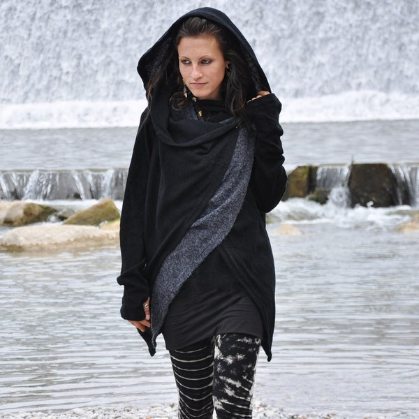 CARDIGAN ZWEILAGIG - Strickjacke, Wickeljacke mit großer Kapuze und Daumenlöchern - schwarz-grau