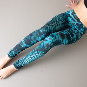 LEGGINGS with an abstract floral Pattern - Batik, Tie-Dye - unisex - blue-turquoise