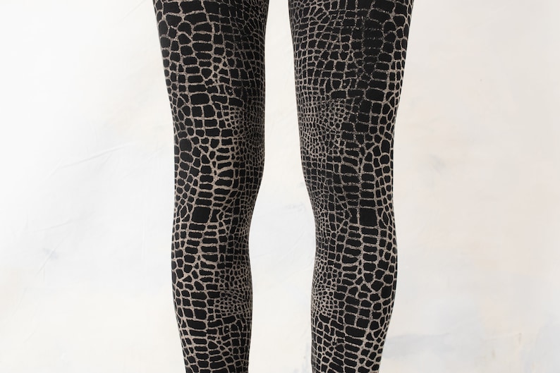 LEGGINGS with an abstract Alligator Pattern unisex black-gray-beige image 3