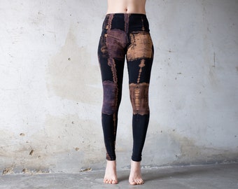 LEGGINGS mit abstraktem Batikmuster - Garage, Grunge - Batik Leggings, Tie-Dye Leggings- unisex - purpur-apricot