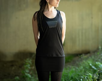 Loose Tank Top - slightly transparent, with artificial leather application - black patterned