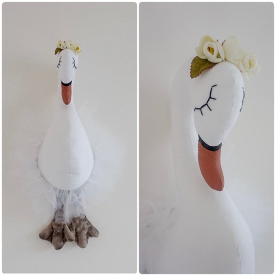 Swan Wall Hanging Mount Animal Head Art Nursery Image 0