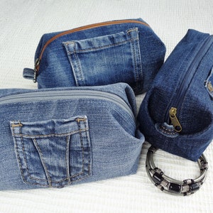 Borsa per il trucco, borsa per cosmetici in denim blu, custodia con cerniera, custodia squadrata, custodia papillon, custodia per il trucco, denim riciclato, regalo vegano ecologico immagine 2