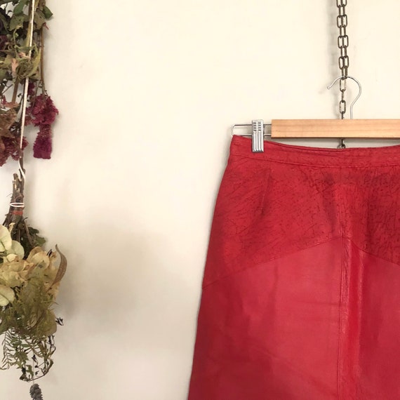RED SUEDE LEATHER high waisted midi fitted 90s ski