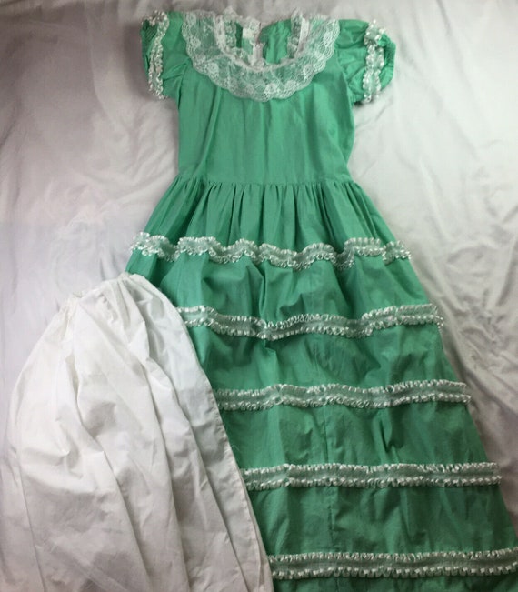 Vintage Prarie Dress Handmade Lace Ribbons puff sl