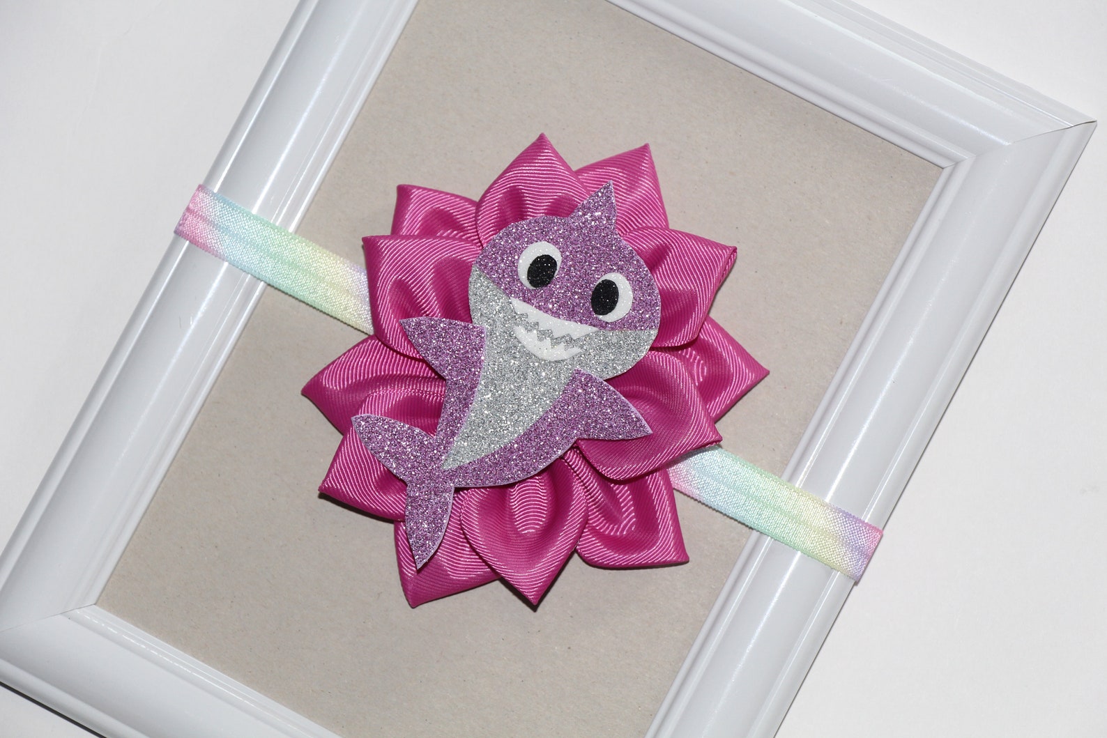 Free Free 200 Pink Baby Shark With Bow Svg SVG PNG EPS DXF File