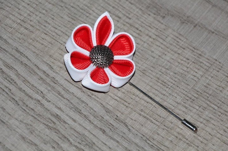 Groom/' Boutonniere Lapel Flower Brooch Gift for him Flower Lapel Pin Red White Wedding Buttonhole Kanzashi Fabric Pin Groom/'s Lapel Pin