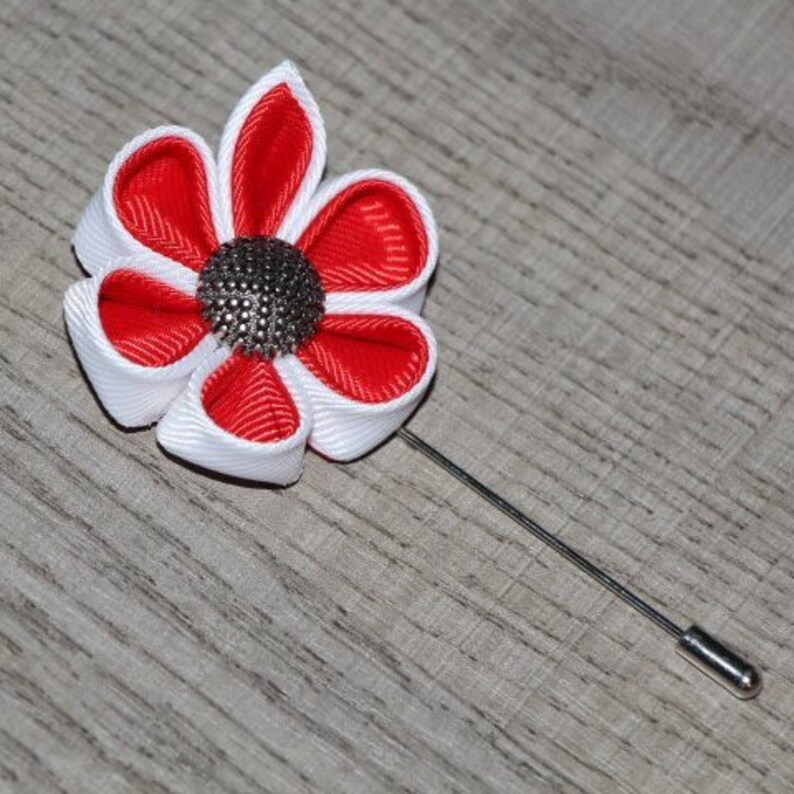 Groom/' Boutonniere Lapel Flower Brooch Gift for him Flower Lapel Pin Red White Wedding Buttonhole Kanzashi Fabric Pin Groom/'s Lapel Pin