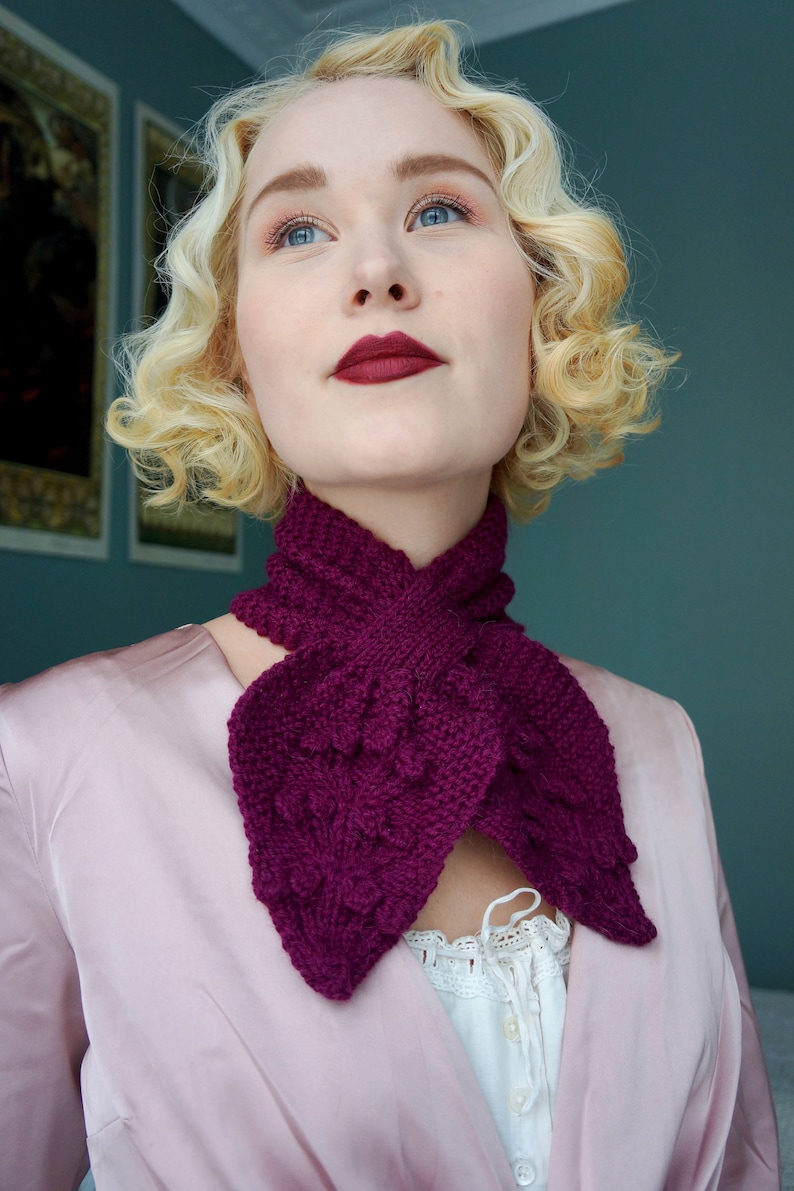 Forest Berry Scarf Knitting Pattern image 3