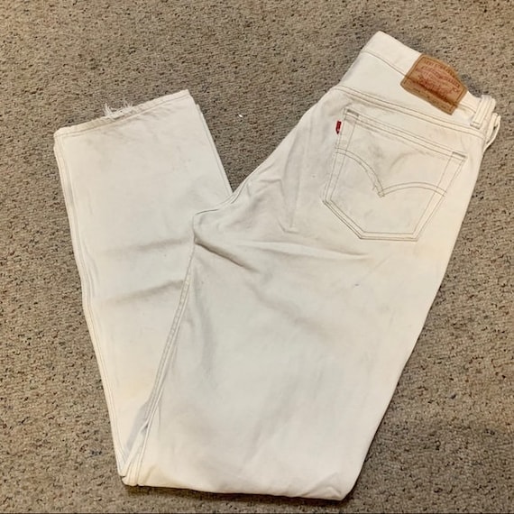 levi white jeans