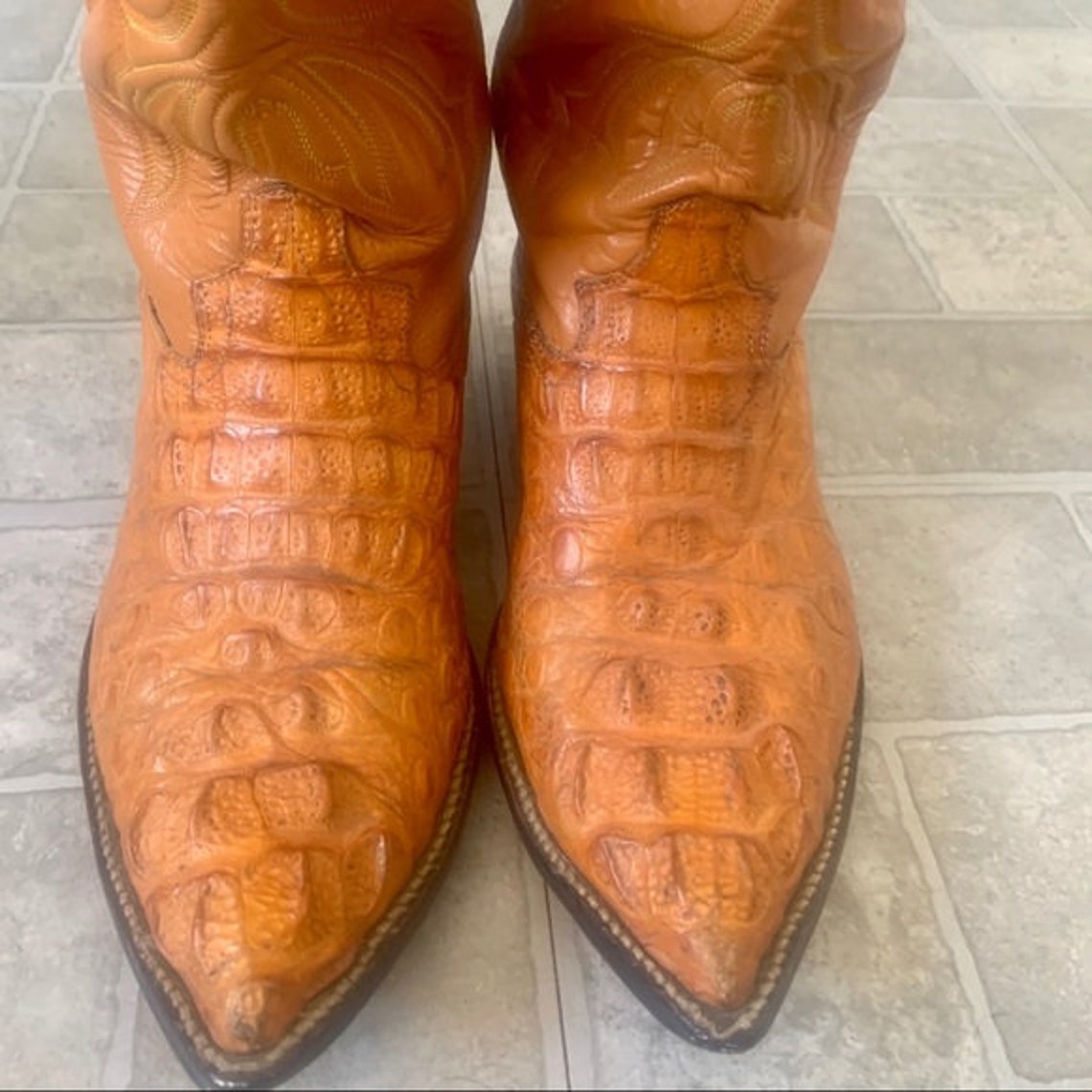 crocs that look like cowboy boots