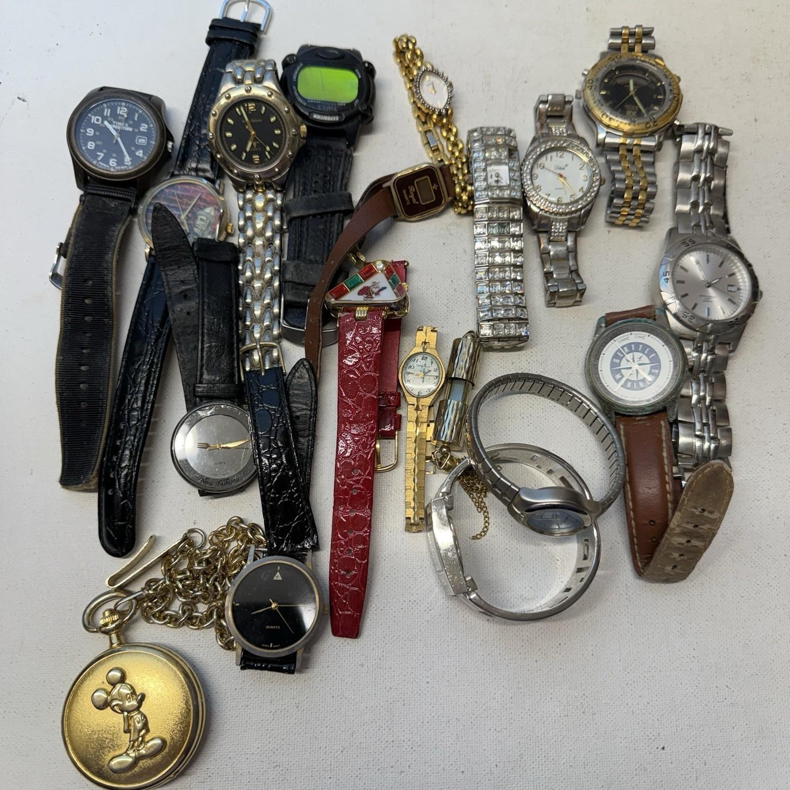 Lot Of 16 Of Vintage Ladies’s Watches ( Parts Only) Vintage Timex Women main image 4