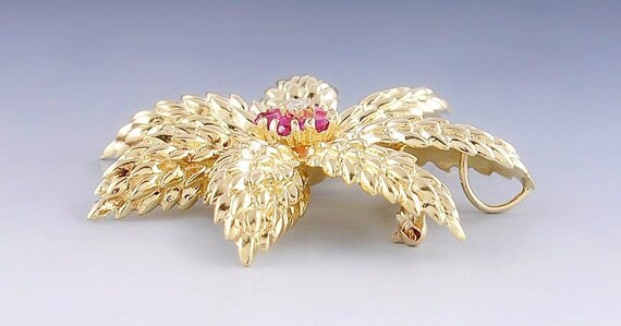 Beautiful 14k Yellow Gold Ruby & Diamond Flower P… - image 2