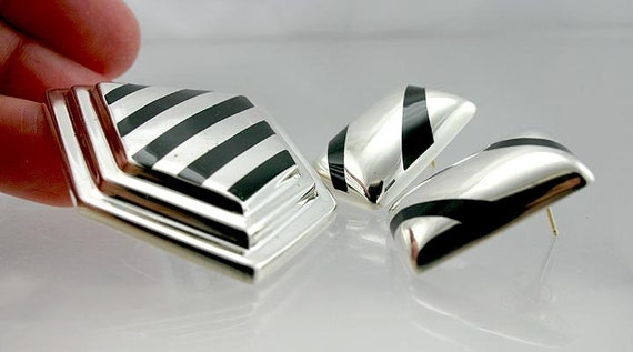 Modern Sterling Silver and Black Enamel Bayanihan… - image 2