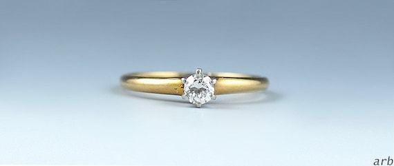 Dazzling 14k Gold 13-15 Point Diamond Solitaire Engagement Ring