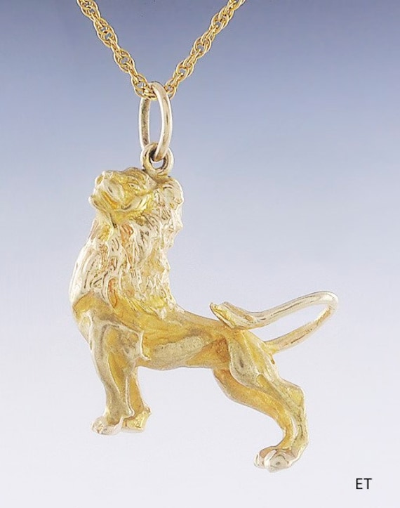 Charming Realistic 14k Yellow Gold Lion Pendant Charm
