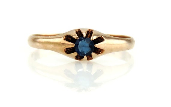 Vintage 14K Gold Sapphire or Synth Sapphire Solit… - image 1
