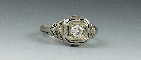 Elegant Vintage 18k White Gold Diamond Filigree R… - image 2