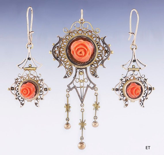 c1860s Victorian 14k Gold Coral Rose Etruscan Rev… - image 1