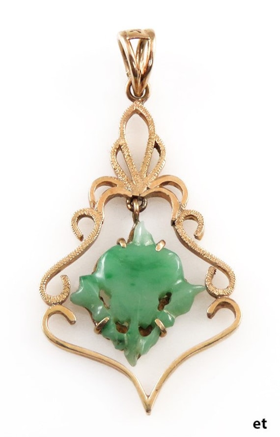 Wonderful 14K Yellow Gold & Carved Jade Pendant o… - image 1