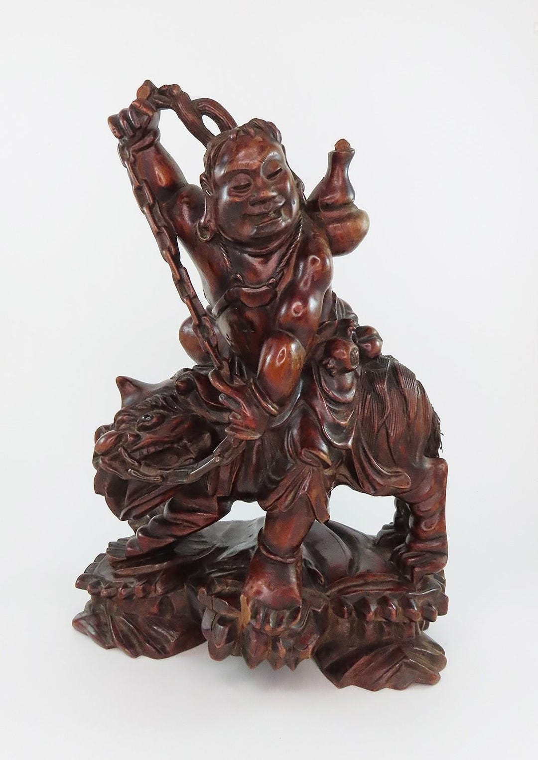 木彫りの像 20世紀中国の珍しい木彫りの像、劉海禅と福獅子 - Etsy 日本