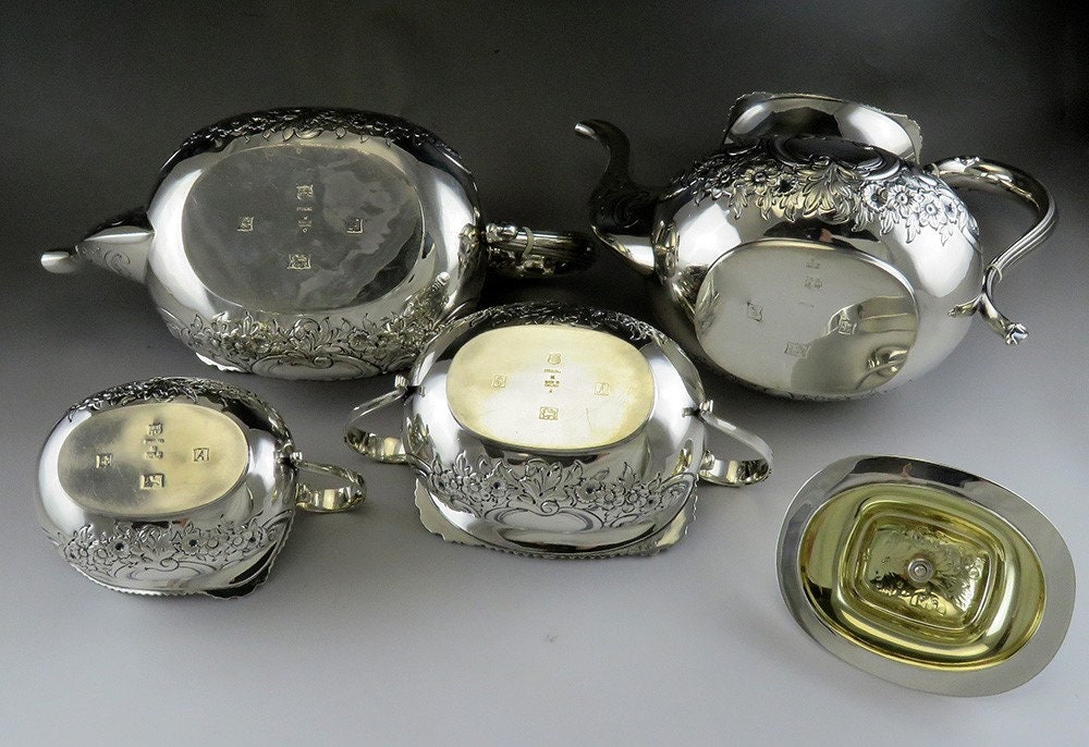 イギリス製　銀製　BARKER ELLIS　ヴィンテージ　コーヒーセット Barker Ellis Co. Vintage Silver Plate 1931 5-Pc Hand-Chased