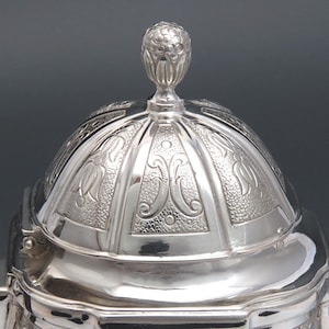 c1900 antieke Europese sterling zilveren handgegraveerde theepot afbeelding 3